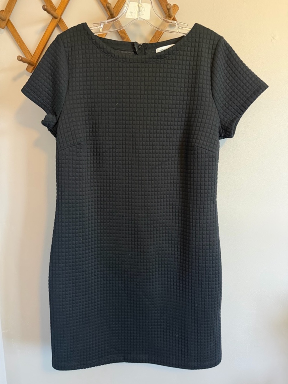 Banana Republic Black Textured Quilted Sheath Dress 12